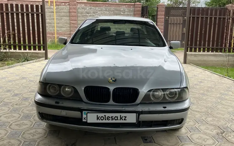 BMW 523 1997 года за 2 000 000 тг. в Алматы