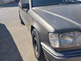 Mercedes-Benz E 220 1993 годаүшін1 700 000 тг. в Кызылорда – фото 2