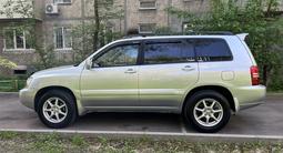 Toyota Highlander 2003 года за 7 000 000 тг. в Алматы – фото 3