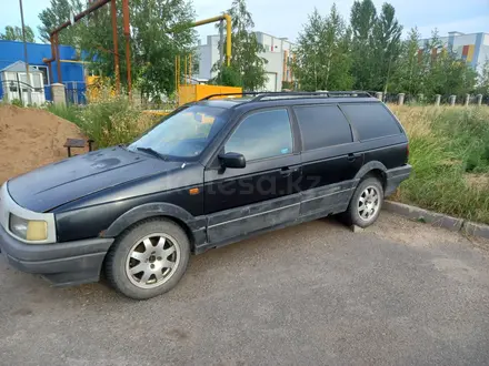 Volkswagen Passat 1992 года за 1 050 000 тг. в Астана – фото 4