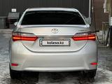 Toyota Corolla 2016 года за 8 200 000 тг. в Шымкент – фото 2