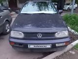 Volkswagen Golf 1997 года за 1 400 000 тг. в Караганда