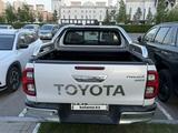 Toyota Hilux 2025 года за 38 500 000 тг. в Астана – фото 4