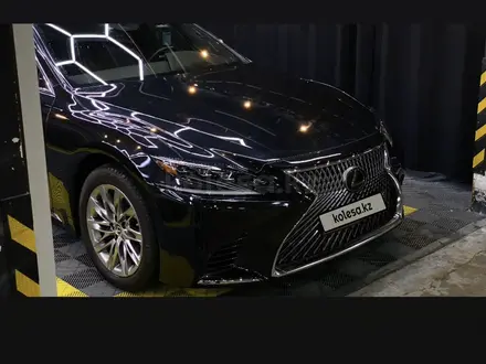 Lexus LS 500 2018 года за 33 500 000 тг. в Актау – фото 2