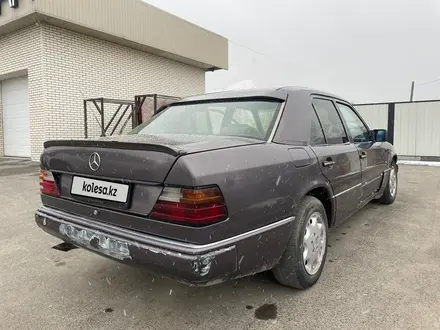 Mercedes-Benz E 300 1991 года за 1 680 000 тг. в Талгар – фото 6