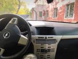 Opel Astra 2008 годаүшін3 000 000 тг. в Караганда – фото 2