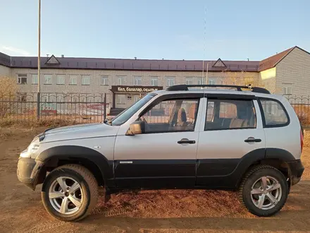 Chevrolet Niva 2012 года за 2 000 000 тг. в Жангала – фото 3