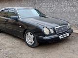 Mercedes-Benz E 230 1996 годаүшін1 800 000 тг. в Кульсары – фото 2