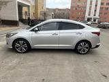 Hyundai Accent 2020 года за 7 700 000 тг. в Астана – фото 2