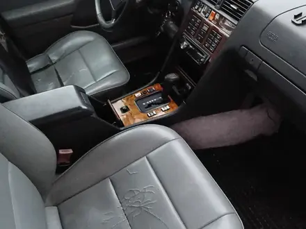 Mercedes-Benz C 280 1995 года за 1 400 000 тг. в Алматы – фото 6