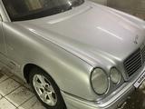 Mercedes-Benz E 230 1995 года за 1 800 000 тг. в Балхаш – фото 3