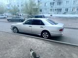 Mercedes-Benz E 230 1995 года за 1 800 000 тг. в Балхаш – фото 2