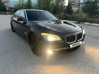 BMW 750