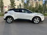 Toyota C-HR 2018 года за 9 000 000 тг. в Караганда – фото 2