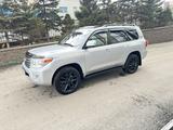 Toyota Land Cruiser 2012 года за 23 000 000 тг. в Астана – фото 3