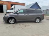 Toyota Sienna 2017 года за 16 500 000 тг. в Актобе – фото 3