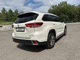 Toyota Highlander 2017 года за 16 990 000 тг. в Астана – фото 3