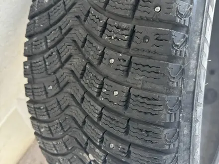 Зимние шины Michelin 275/45 R21, состояние отличное. за 220 000 тг. в Алматы