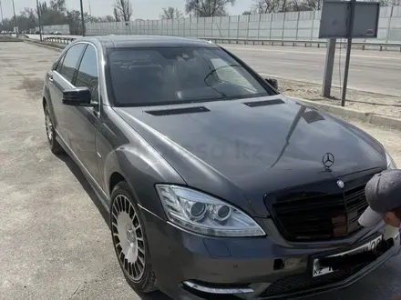 Mercedes-Benz S 500 2011 года за 12 000 000 тг. в Алматы – фото 4