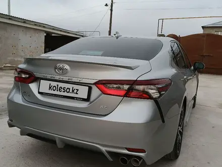 Toyota Camry 2023 года за 14 900 000 тг. в Тараз – фото 12