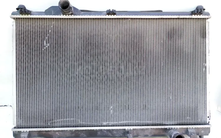 Радиатор охлаждения двигателя за 30 000 тг. в Алматы
