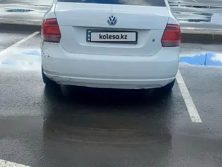 Volkswagen Polo 2014 года за 2 600 000 тг. в Астана – фото 2