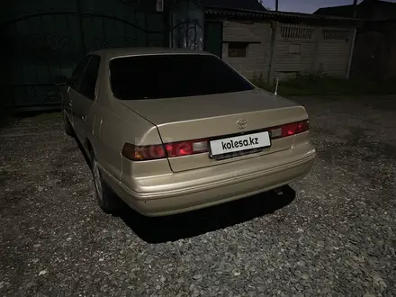 Toyota Camry 1998 года за 3 400 000 тг. в Павлодар – фото 3