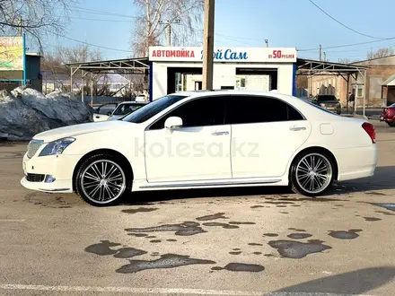 Toyota Crown Majesta 2009 года за 4 000 000 тг. в Уральск – фото 19