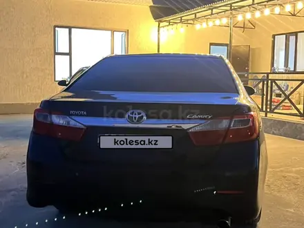 Toyota Camry 2012 года за 8 350 000 тг. в Атырау – фото 3