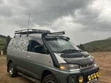 Mitsubishi Delica 1996 годаүшін4 500 000 тг. в Алматы