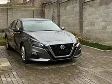 Nissan Altima, 2022