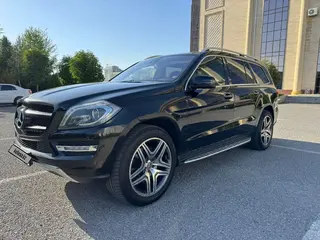 Mercedes-Benz GL 500