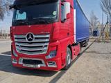 Mercedes-Benz  Actros 2015 года за 30 000 000 тг. в Жаркент – фото 2