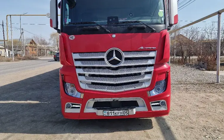 Mercedes-Benz  Actros 2015 годаүшін30 000 000 тг. в Жаркент