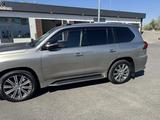 Lexus LX 570 2016 годаүшін41 000 000 тг. в Актау – фото 4