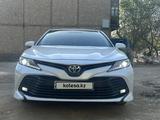 Toyota Camry 2020 годаfor14 700 000 тг. в Жезказган