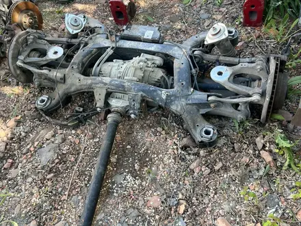 Задняя ходовка BMW X6 редуктор привода балка рычаг стойки за 100 000 тг. в Караганда – фото 2