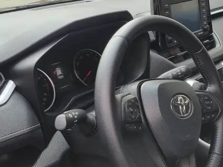 Toyota RAV4 2021 года за 15 490 000 тг. в Усть-Каменогорск – фото 7