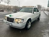 Mercedes-Benz E 280 1993 года за 2 800 000 тг. в Тараз – фото 3