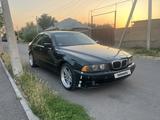 BMW 525 2000 года за 3 000 000 тг. в Шымкент – фото 2