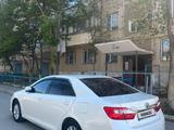 Toyota Camry 2014 годаfor9 300 000 тг. в Актау – фото 2