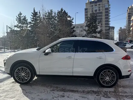 Porsche Cayenne 2015 года за 14 000 000 тг. в Астана – фото 8