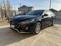 Hyundai Sonata 2018 года за 6 500 000 тг. в Атырау – фото 2