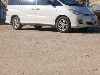 Toyota Estima, 2005