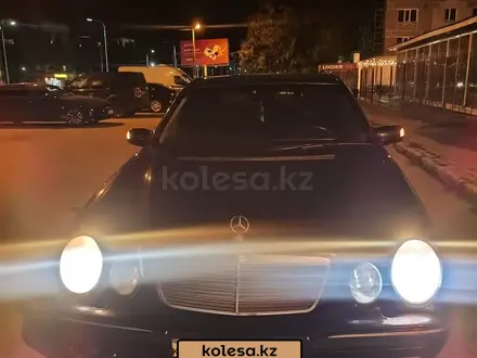 Mercedes-Benz E 220 1999 года за 3 500 000 тг. в Костанай – фото 5