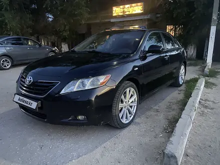 Toyota Camry 2007 года за 5 500 000 тг. в Актобе – фото 3