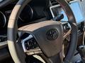 Toyota Camry 2015 года за 10 000 000 тг. в Актобе – фото 10