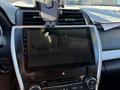 Toyota Camry 2015 года за 10 000 000 тг. в Актобе – фото 12