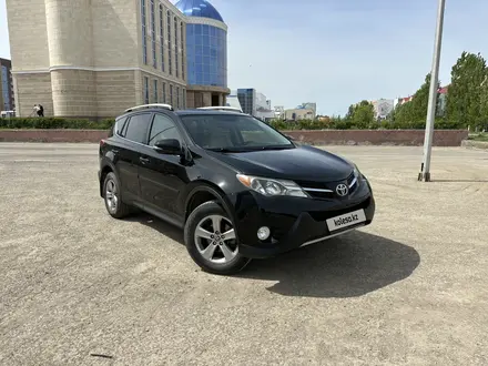 Toyota RAV4 2015 года за 5 900 000 тг. в Актобе
