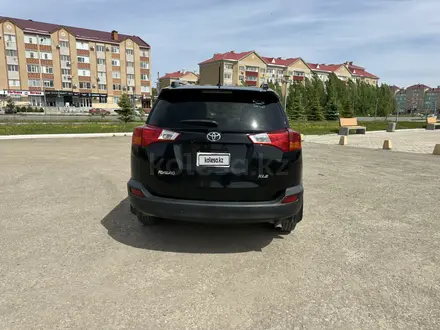 Toyota RAV4 2015 года за 5 900 000 тг. в Актобе – фото 6